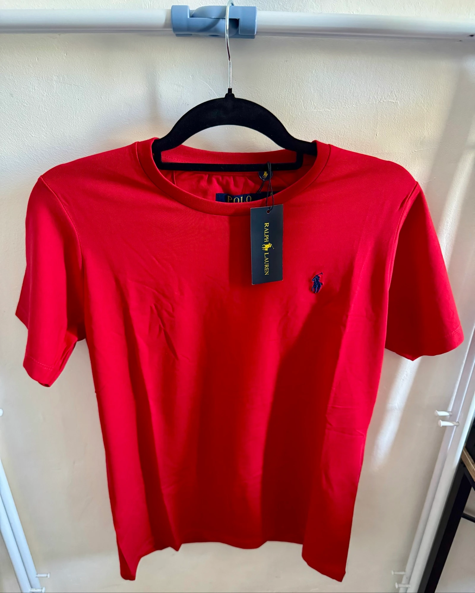 Très beau t-shirt Ralph Lauren rouge- taille S
